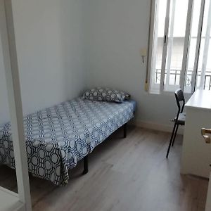Habitación Luminosa y acogedora.